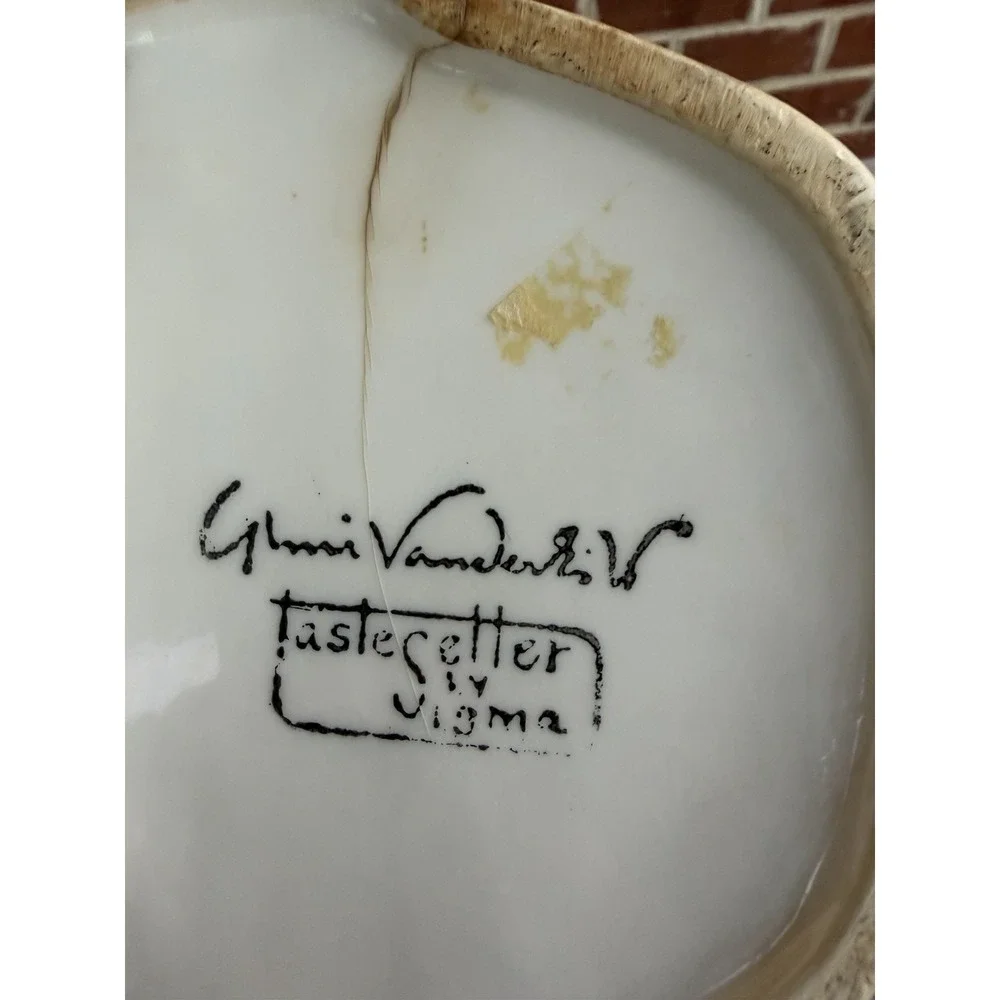 Gloria Vanderbilt Taste Setter by Sigma Black & White Striped Cat-Shaped  Teapot